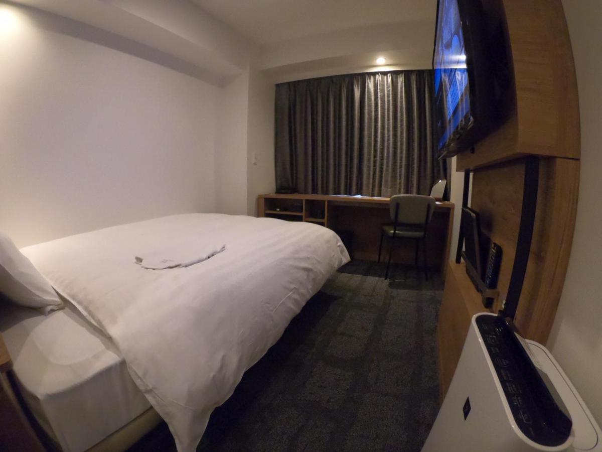 Via Inn Shinsaibashi Osaka Bagian luar foto